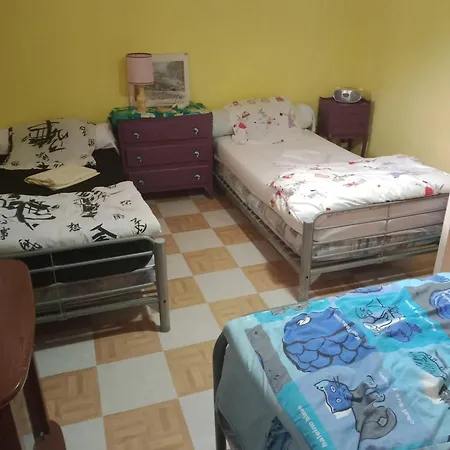 Maison Confortable A Avec Jardin Cloture Holiday home Montlucon