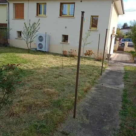 Maison Confortable A Avec Jardin Cloture Montluçon